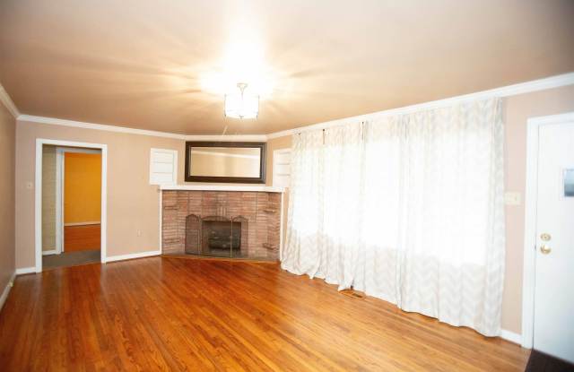 8321 Westwood Avenue