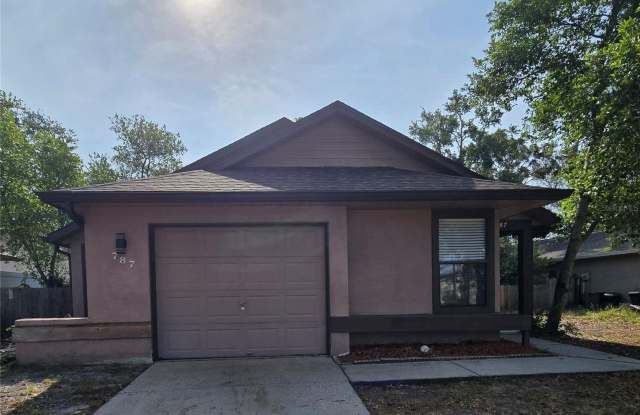 787 ARTHURS COURT
