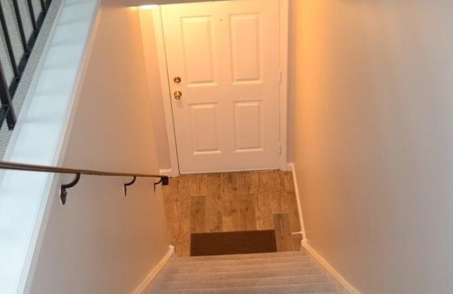 1814 VALLEY GLEN Road unit: 149