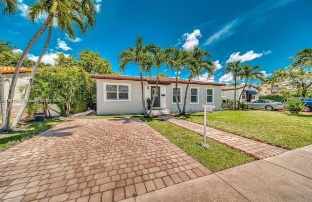 7 Montilla Ave - 7 Montilla Avenue, Coral Gables, FL 33134