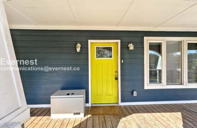 217 North Sweetbriar Avenue