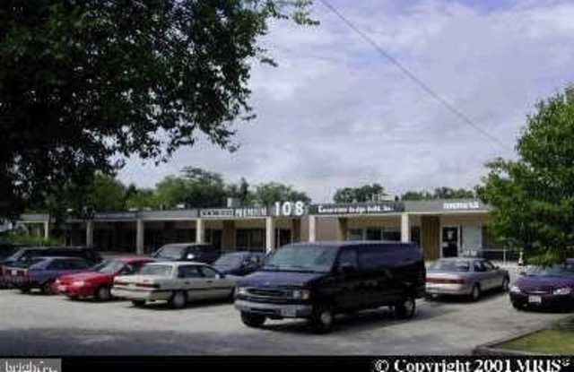 Photo of 108 OLD SOLOMONS ISLAND Road unit: L6