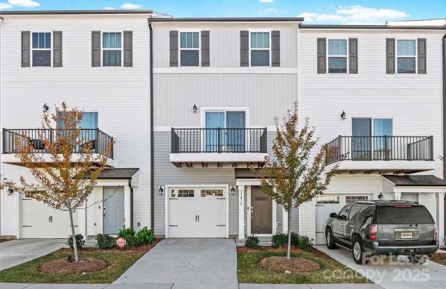 Photo of 15018 Scoter Street