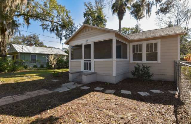 517 NW 27th Avenue (Belvedere Heights)