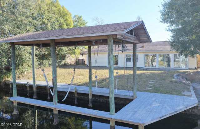 Photo of 205 Sunset Lane