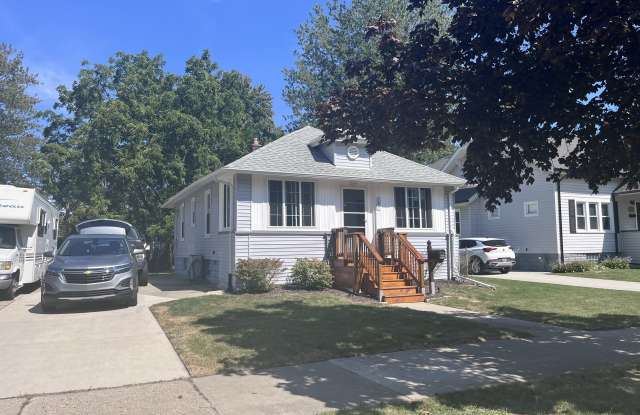 Photo of 181 Crocker Boulevard