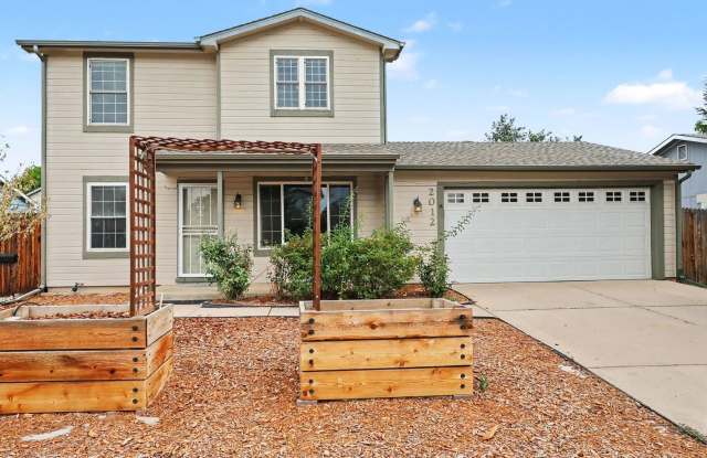 Spacious 4-Bedroom Home with Mother-in-Law Suite in Poudre School District – Available Now!