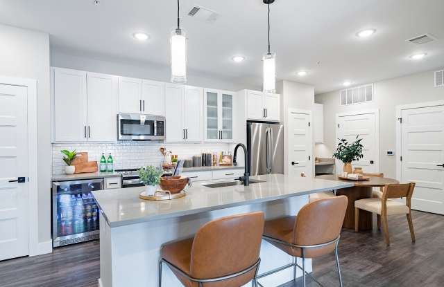 19th and Graf Apartments