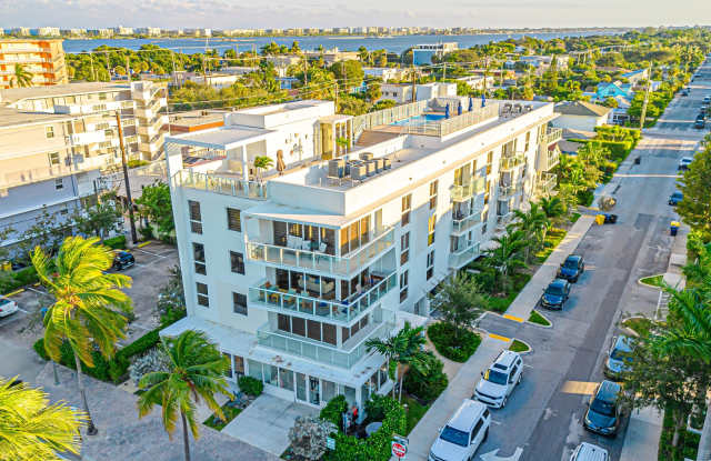 Photo of 117 Lake Avenue