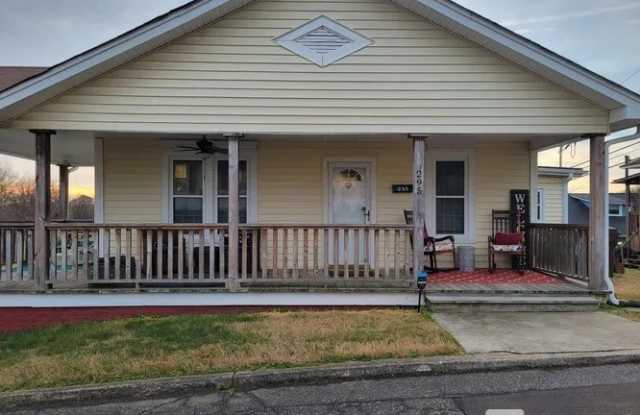 Photo of 295 Thirteenth Street