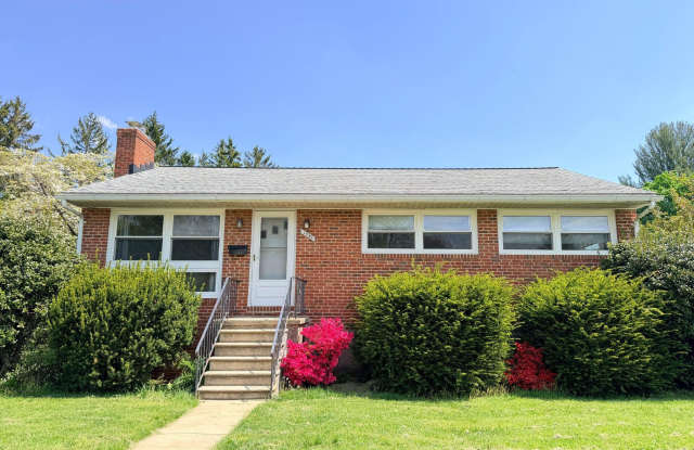 1307 MALBAY Drive