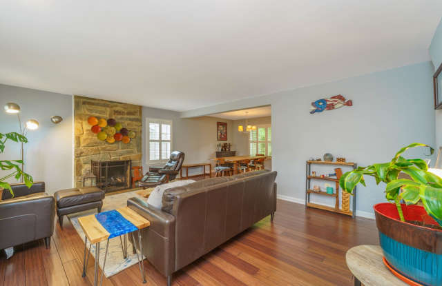 Meticulously Maintained 4 BR 2.5 BA Home in Burke, VA