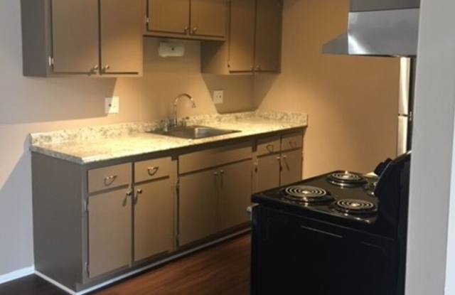 Photo of 10050 West Nine Mile Road - 17