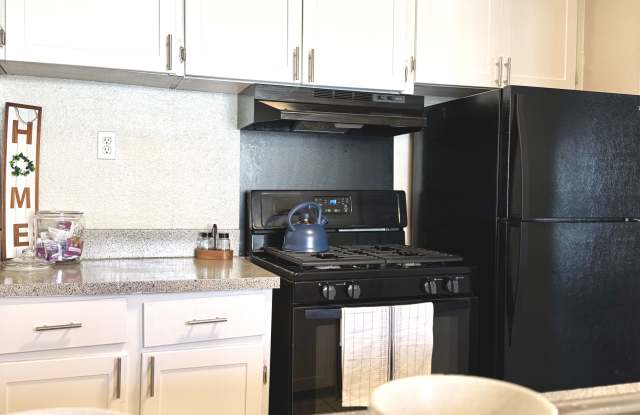 Fairfax Apartments