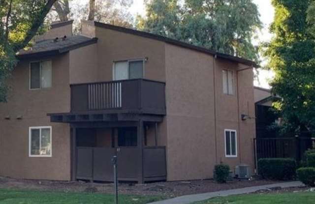 4332 Pacific Ave #37