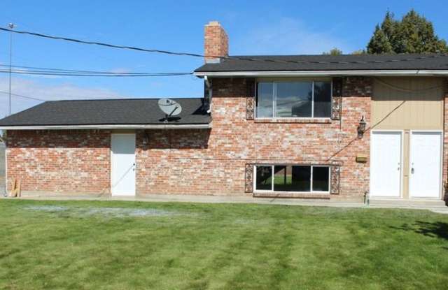 615 S. White Cloud Dr