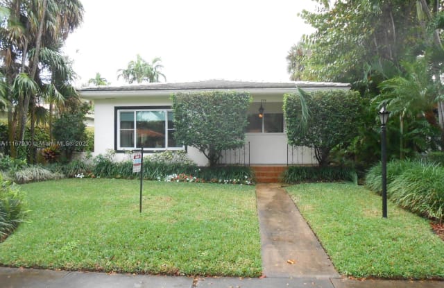 934 NE 96th St - 934 NE 96th St, Miami Shores, FL 33138