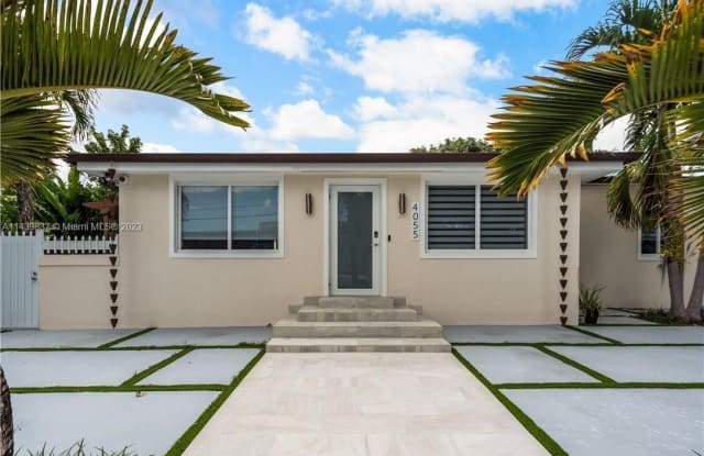 4055 SW 7th St - 4055 Southwest 7th Street, Miami, FL 33134