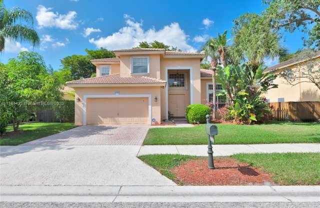 16503 Diamond Head Dr