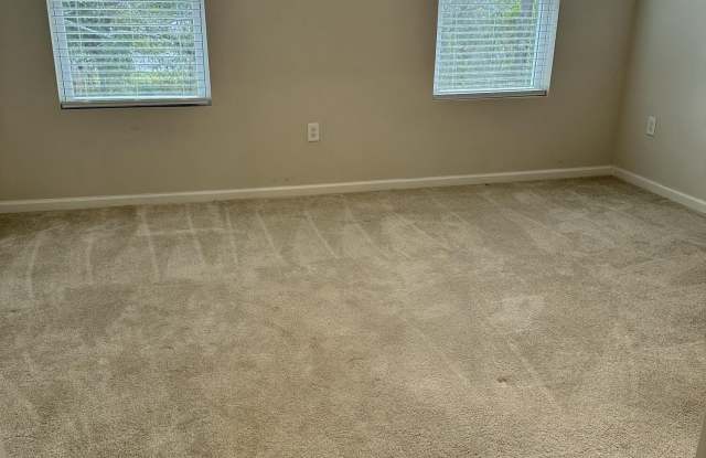 2548 SADLER TRACE Way