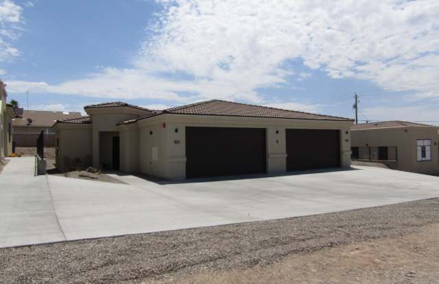 Photo of 3430 Kearsage Dr unit: B102