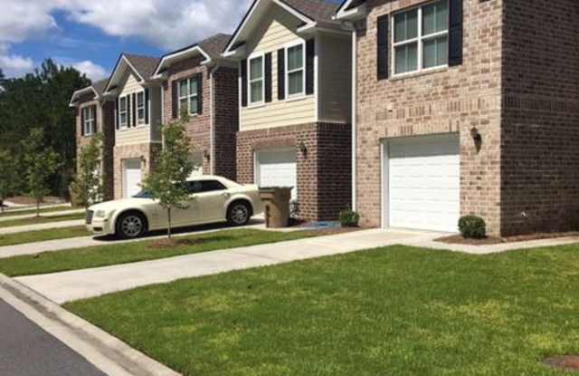 165 Connor Loop