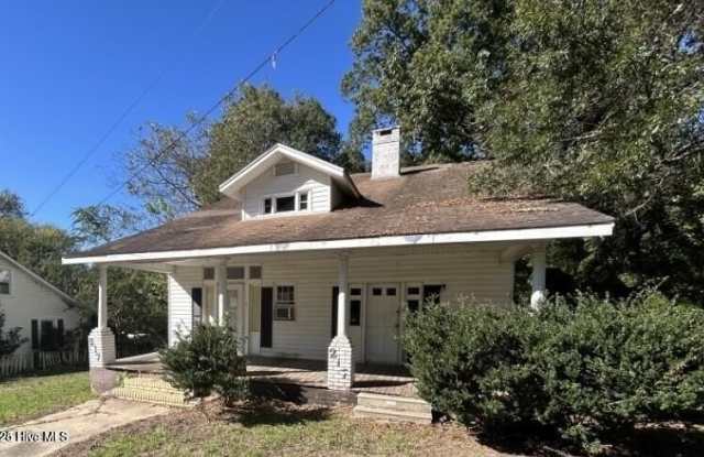 Photo of 217 Robinson Street