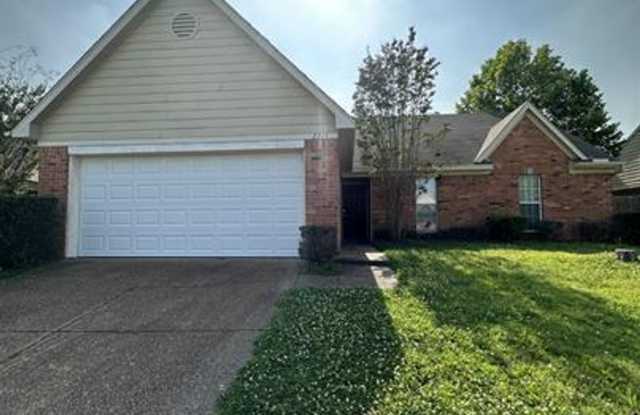 Photo of Charming 3-Bedroom Home in Cordova – Stylish, Spacious  Move-In Ready!