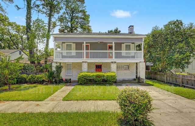 815-B East 32nd Street--Upper