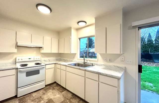 Photo of Freshly Updated 3-Bedroom Home with Spacious Backyard and Garage