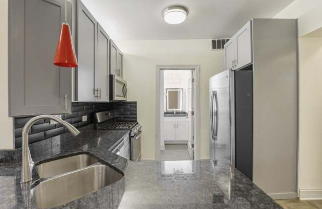 1630 W Gregory Street