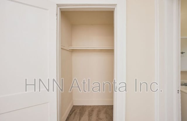 437 North Highland Ave, NE