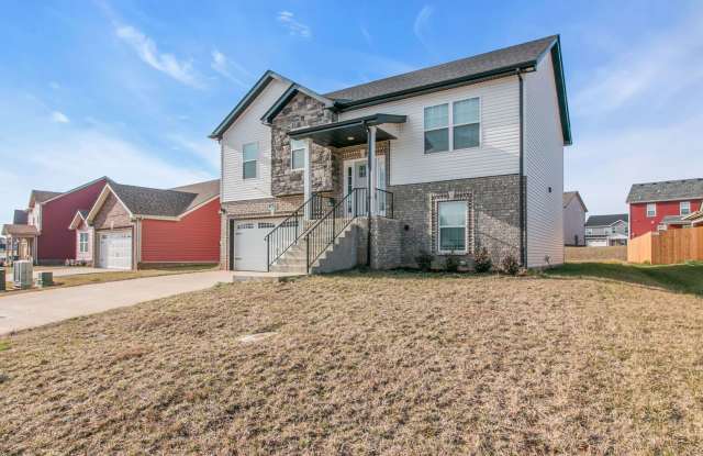 1037 Whitney Dr (For Rent)