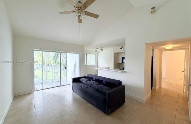 Photo of 2600 S University Dr