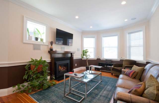 285 Mount Auburn