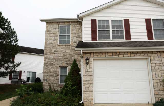 2622 E Oaklawn Ct