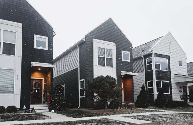 28 Central Greens Boulevard