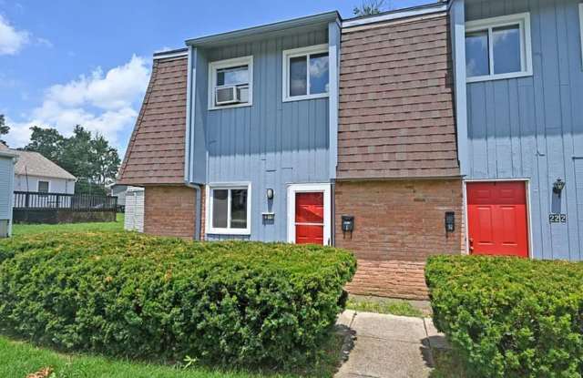 22 East Central Avenue