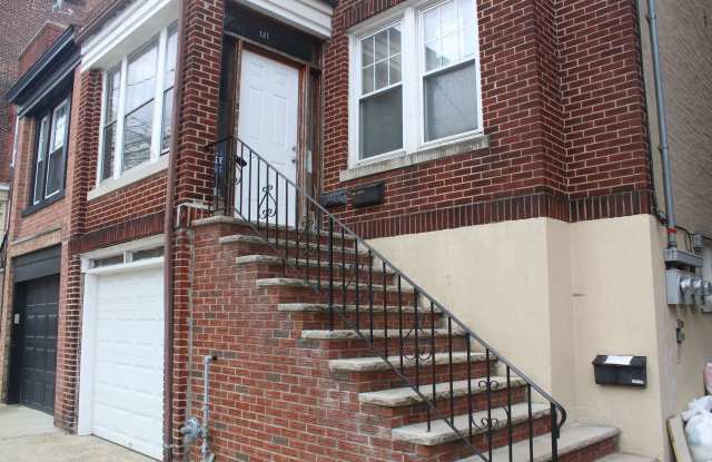 121 67TH ST UNIT # 2