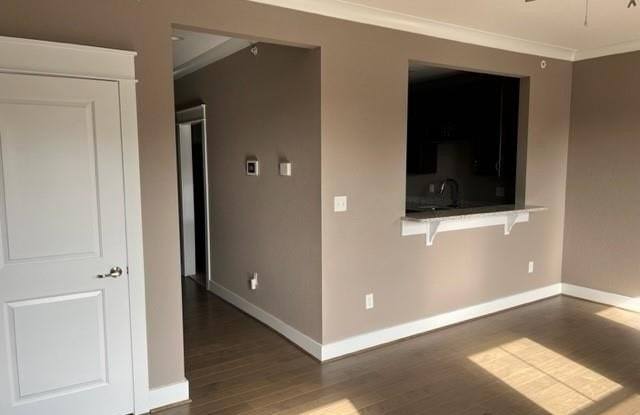 4329 Alvahmartin Way