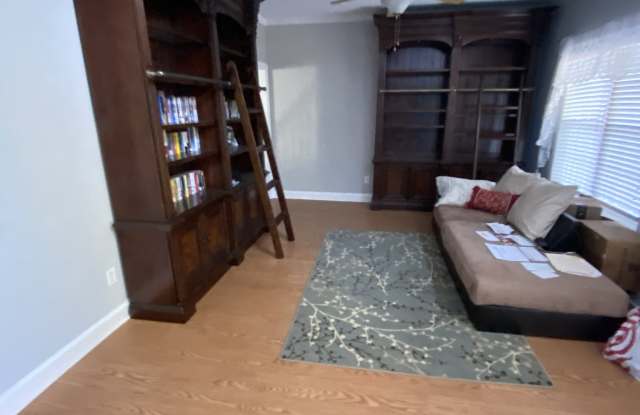 1223 Hammocks Beach Road (Swansboro)