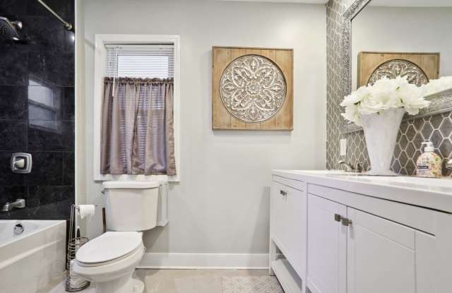 2225 Beecher Circle Southwest (master)