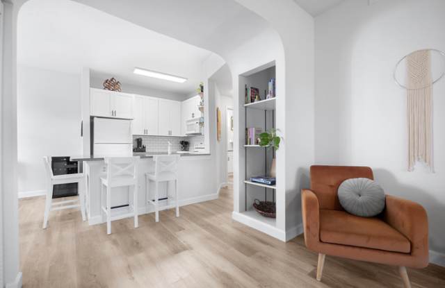 25115 Harbour Vista Circle