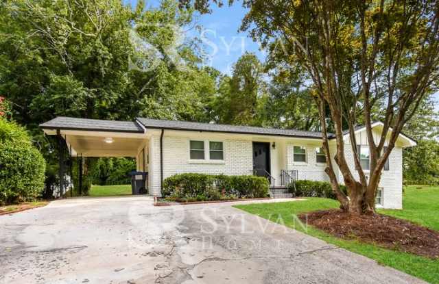 983 Overbrook Circle