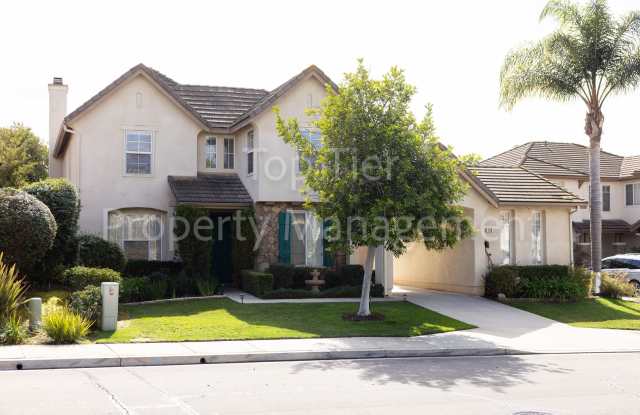 Wonderful 5 Bd/4 Ba, 3172 sf single-family house in San Marcos located in Twin Oaks Valley Ranch