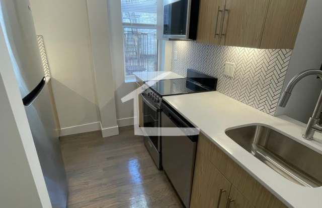 Photo of Great 1 bedroom Available NOW!