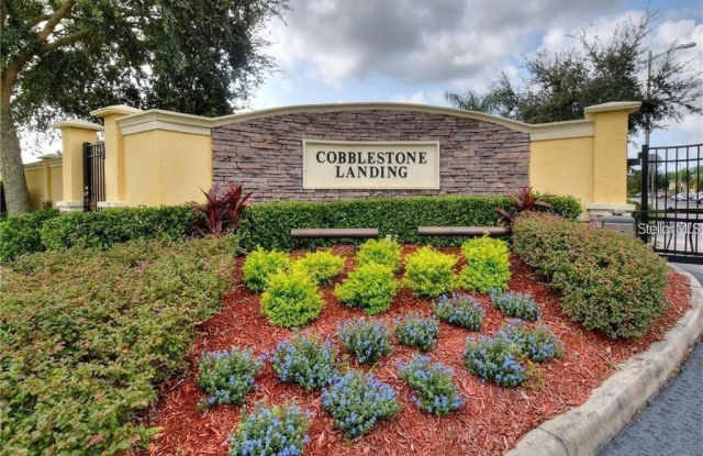 515 SANDSTONE STREET