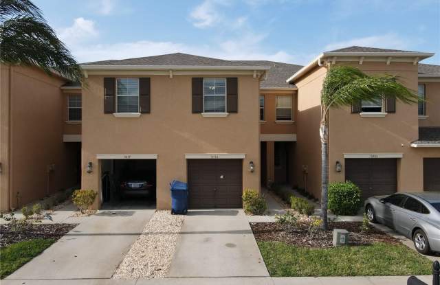 9481 TRUMPET VINE LOOP - 9481 Trumpet Vine Loop, Trinity, FL 34655