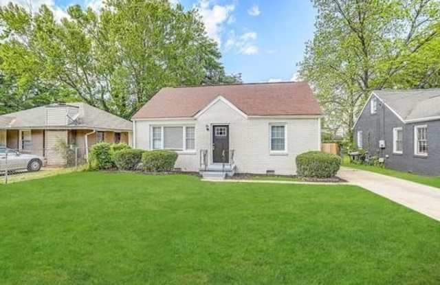 2446 Lynn Iris Drive