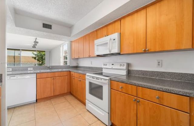 8302 Northwest 24th Street - 8302 NW 24th St, Coral Springs, FL 33065